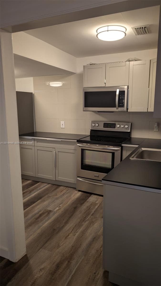 76 W 14th St, Hialeah FL 33010 — 6