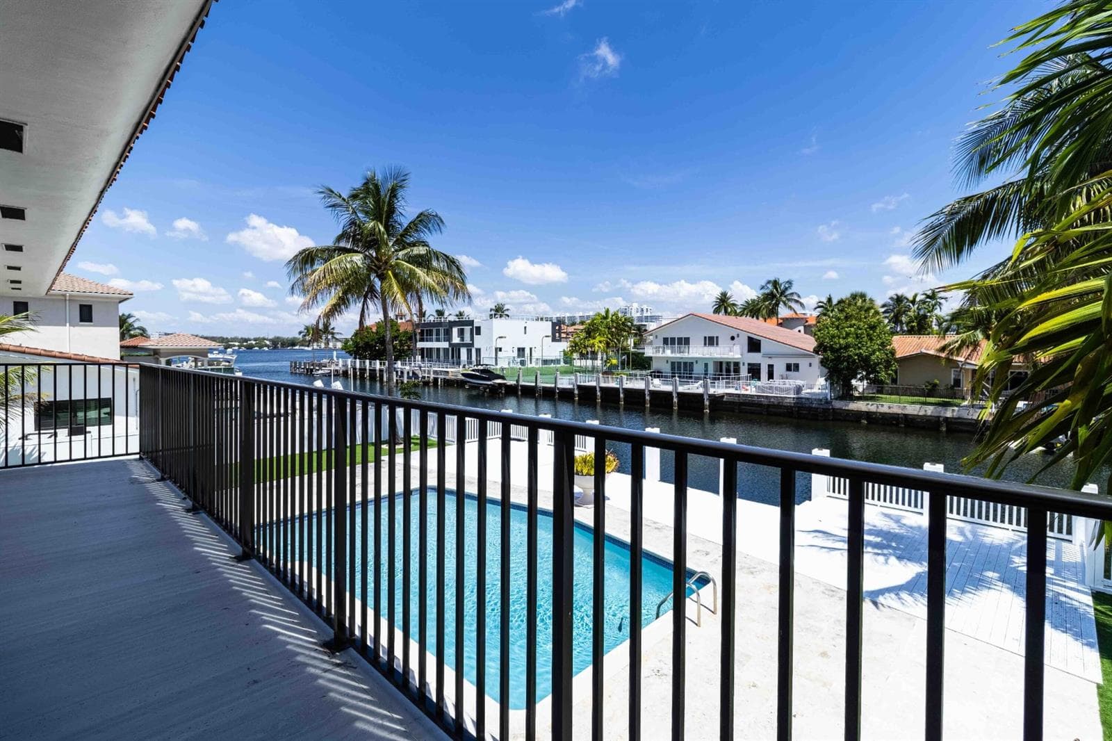 3341 NE 170th Street, North Miami Beach FL 33160 — 27