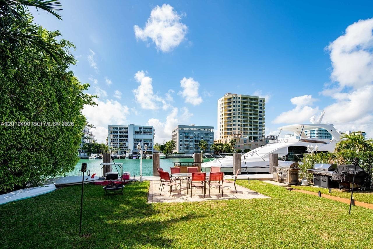 34 Bal Bay Dr, Bal Harbour FL 33154 — 5
