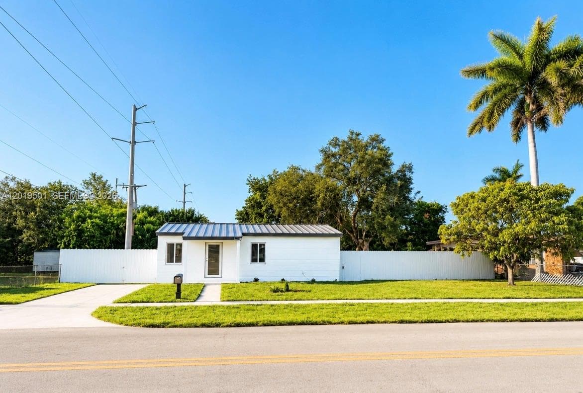 1881 NW 157th St, Miami Gardens FL 33054 — 2