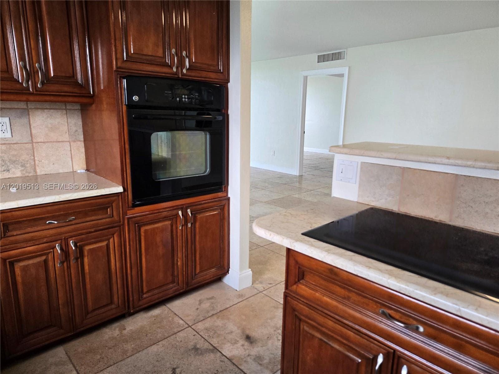 1865 79 st  Cswy # i, North Bay Village FL 33141 — 6