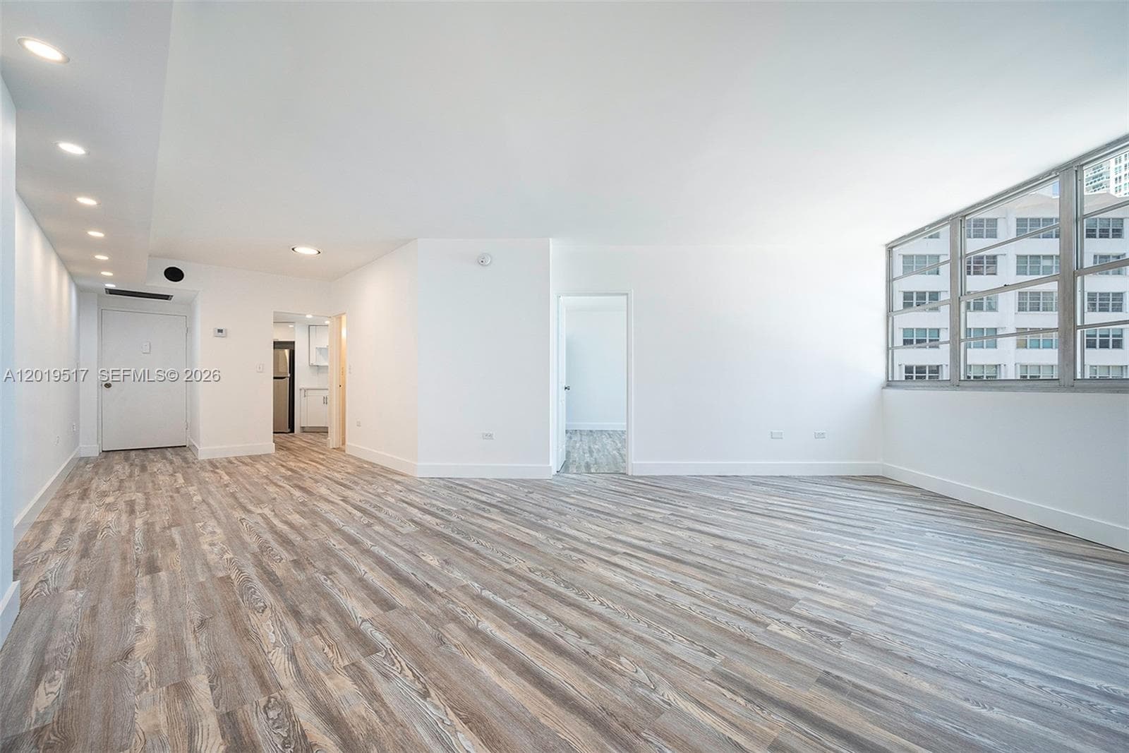 801 Brickell Bay Dr # 1662, Miami FL 33131 — 13
