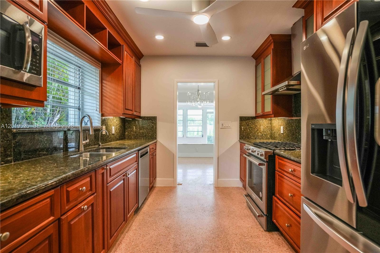 475 S Shore Dr, Miami Beach FL 33141 — 12