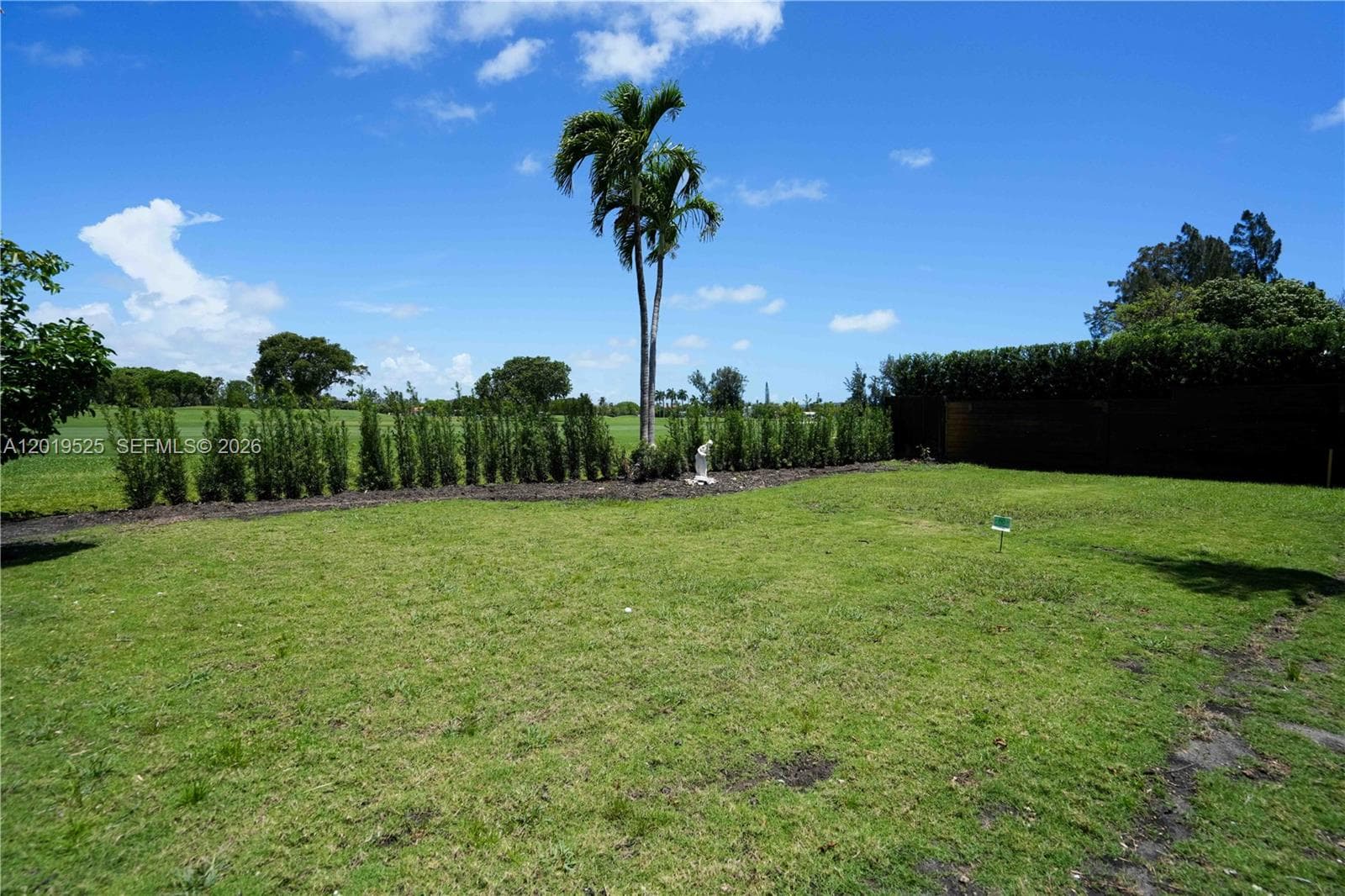 475 S Shore Dr, Miami Beach FL 33141 — 32