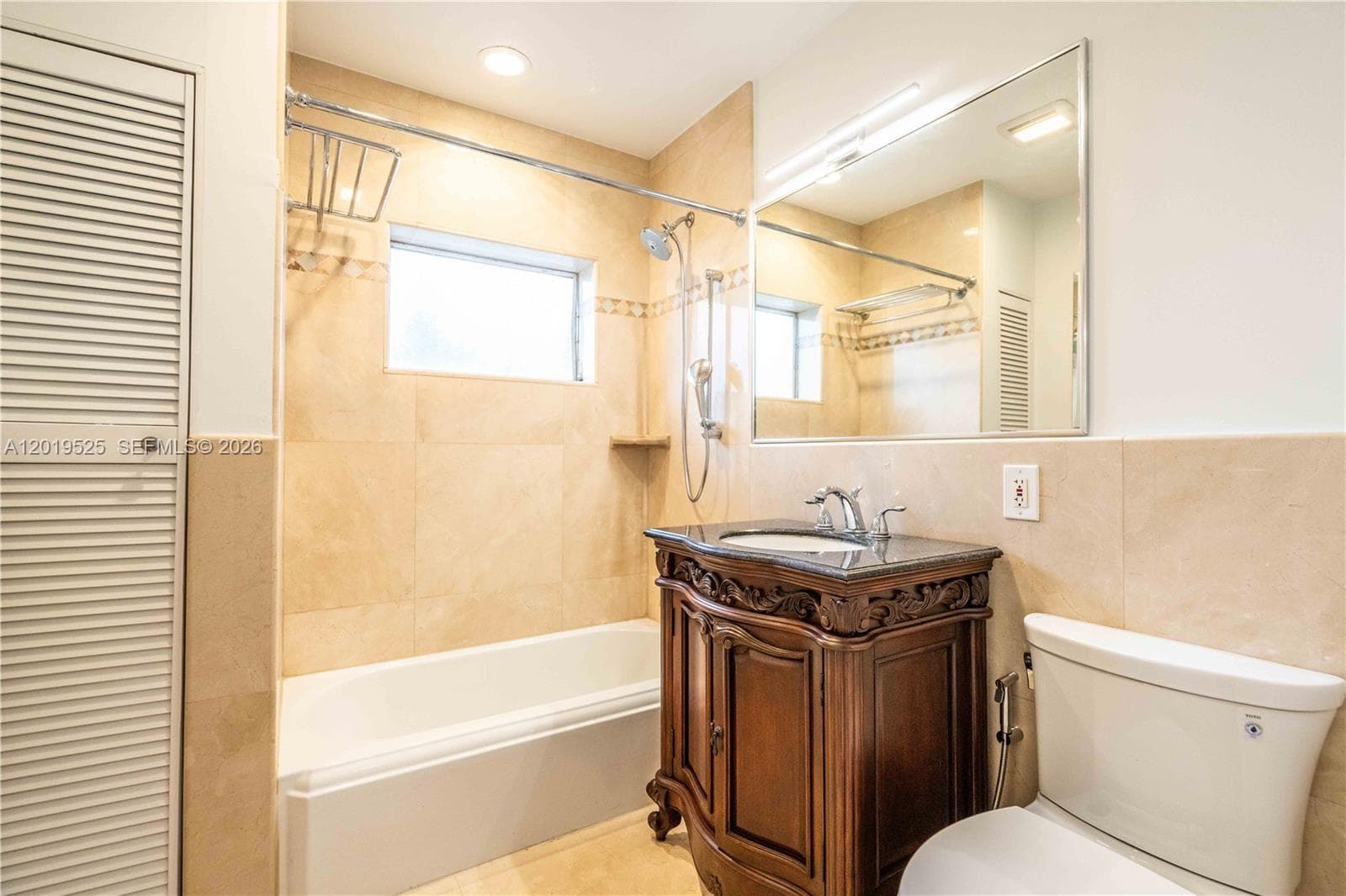 475 S Shore Dr, Miami Beach FL 33141 — 24