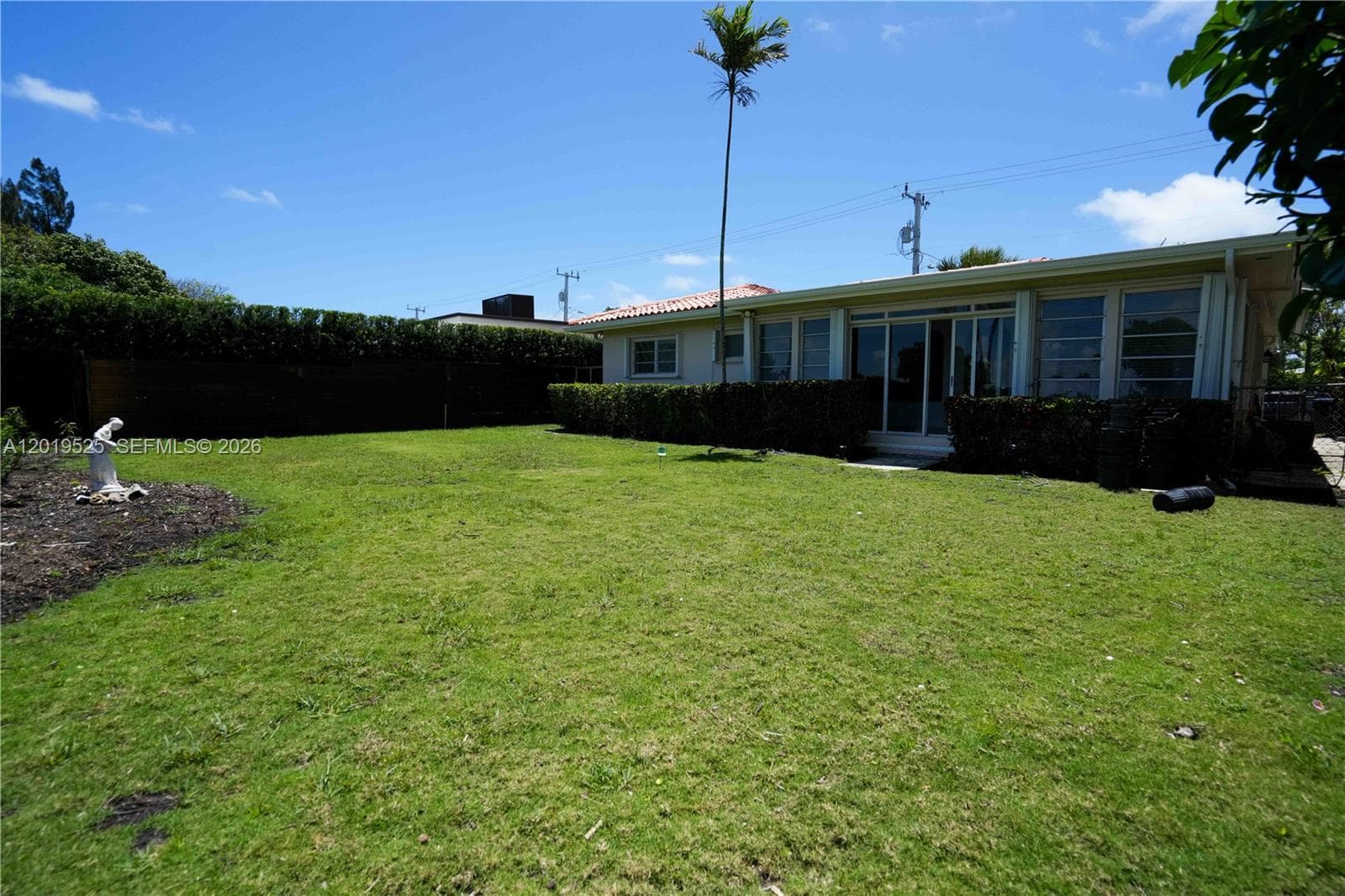 475 S Shore Dr, Miami Beach FL 33141 — 33