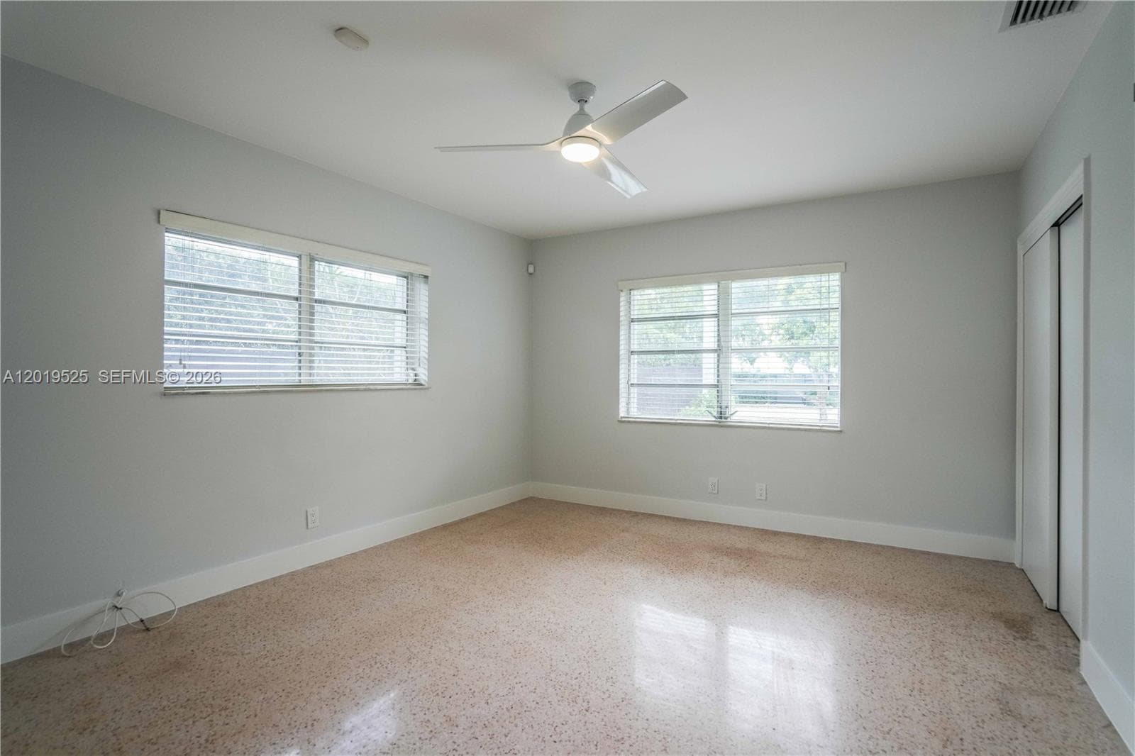475 S Shore Dr, Miami Beach FL 33141 — 21