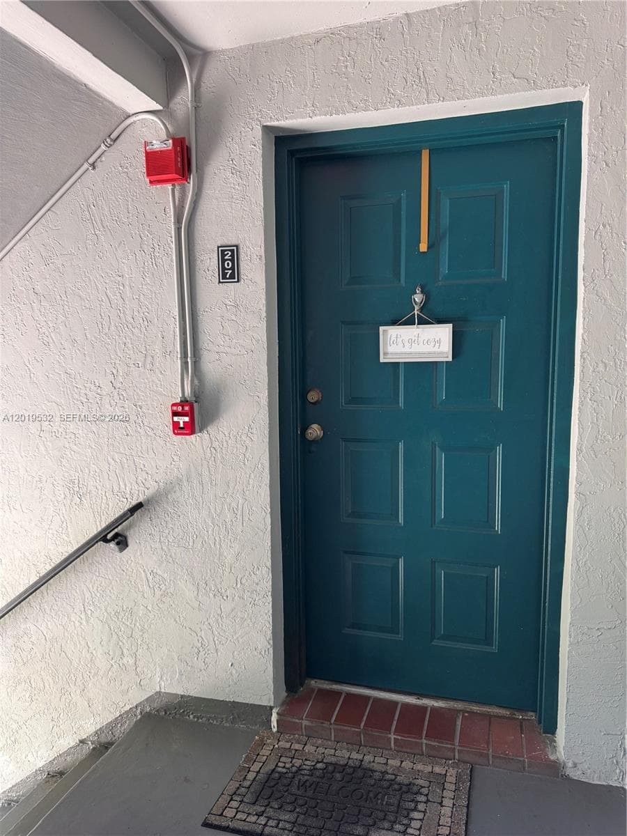 7115 NW 179th St # 207, Hialeah FL 33015 — 4