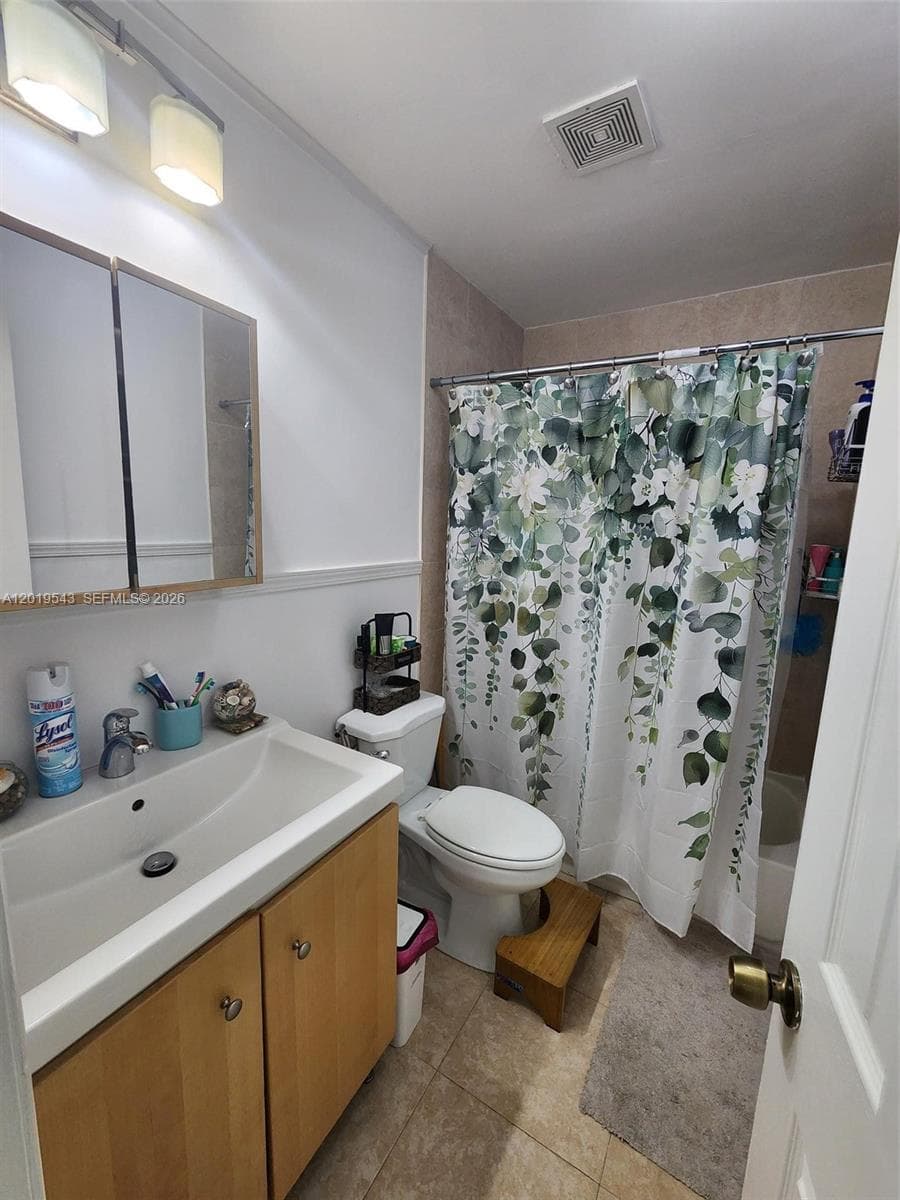 6931 SW 111th Ct, Miami FL 33173 — 21