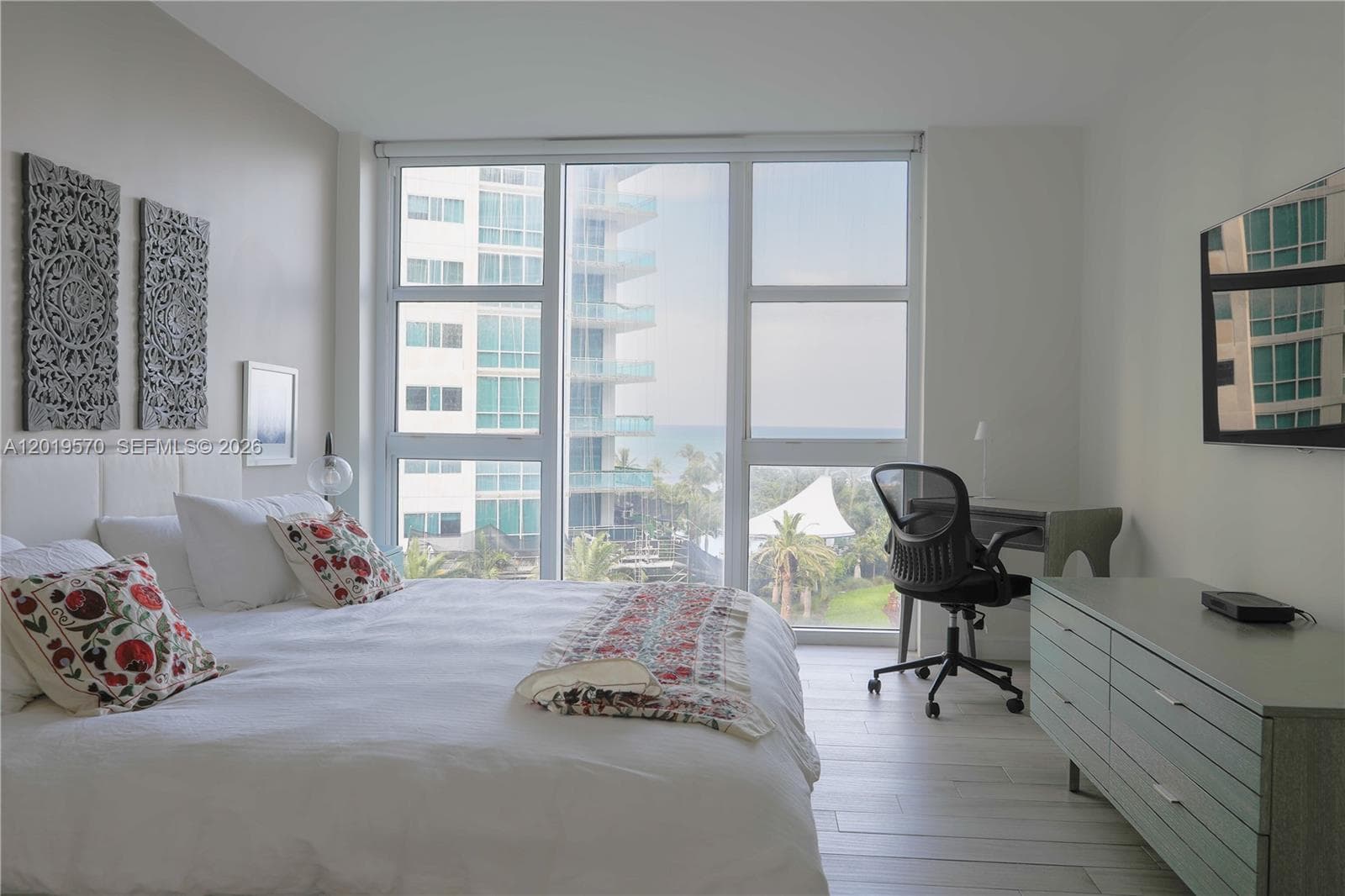 10275 Collins Ave # 634, Bal Harbour FL 33154 — 29