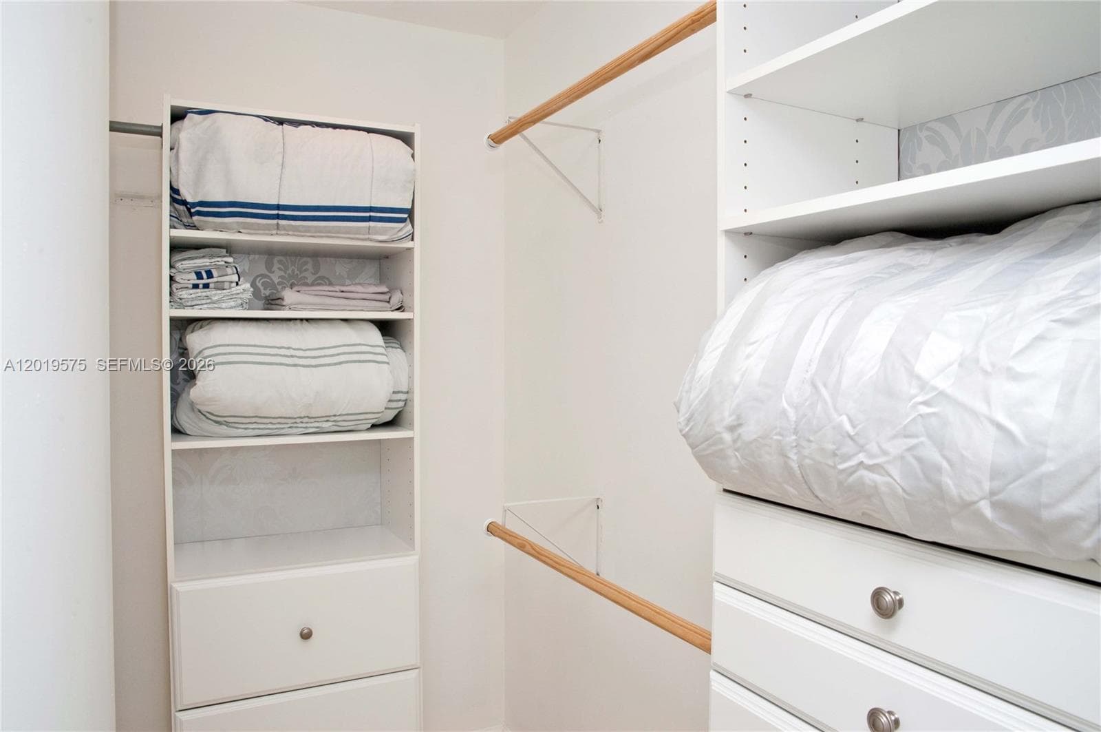3675 N Country Club Dr # 1903, Aventura FL 33180 — 38