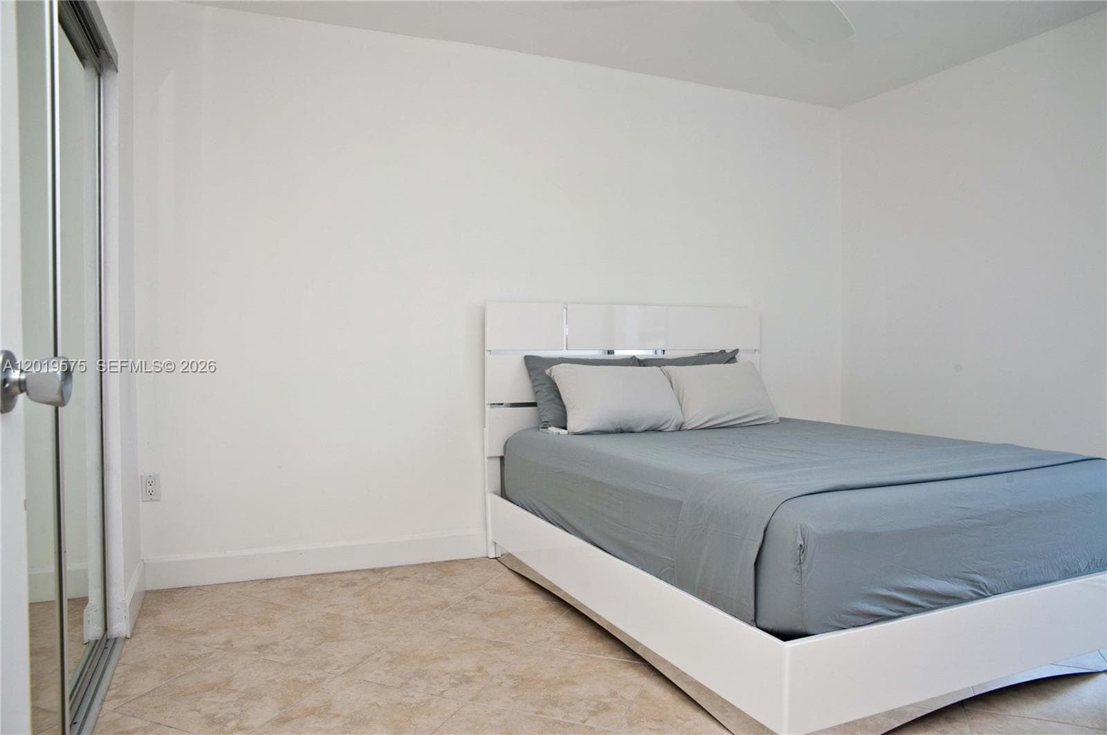 3675 N Country Club Dr # 1903, Aventura FL 33180 — 33