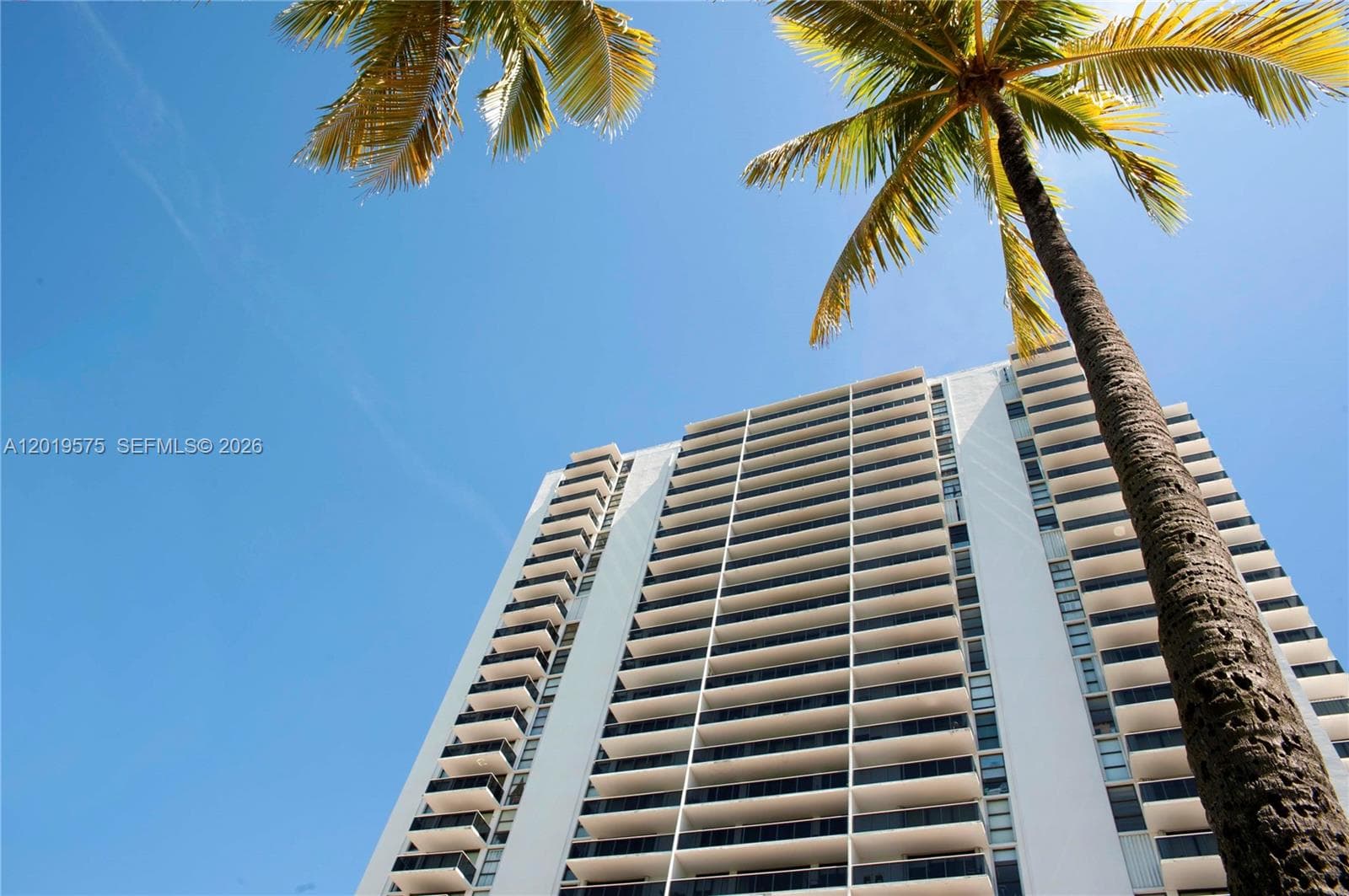 3675 N Country Club Dr # 1903, Aventura FL 33180 — 14