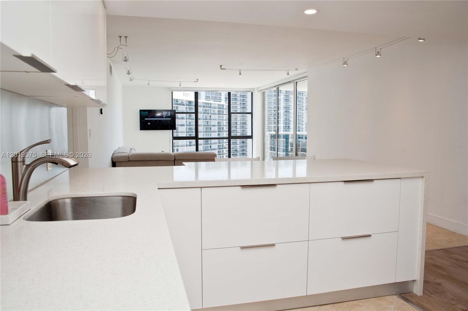 3675 N Country Club Dr # 1903, Aventura FL 33180 — 4