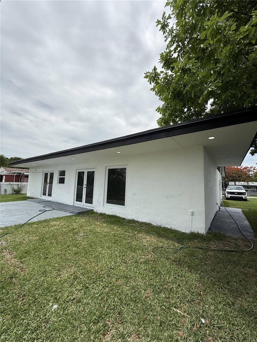 20211 NW 42nd Ave, Miami Gardens FL 33055 — 39