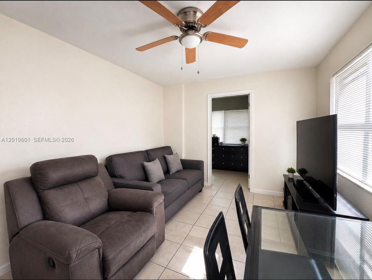 1613-1615 NW 45th St, Miami FL 33142 — 14