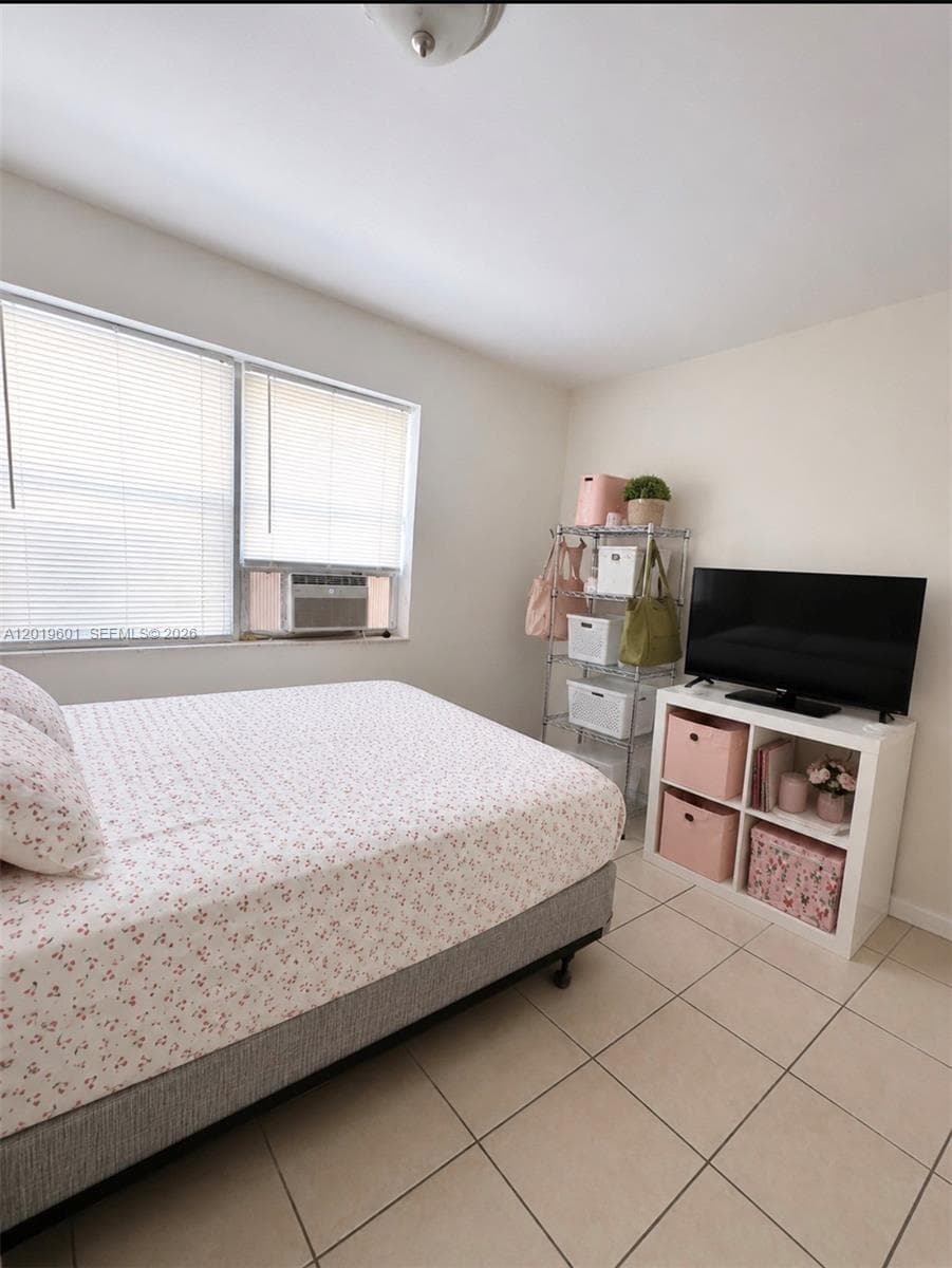1613-1615 NW 45th St, Miami FL 33142 — 18