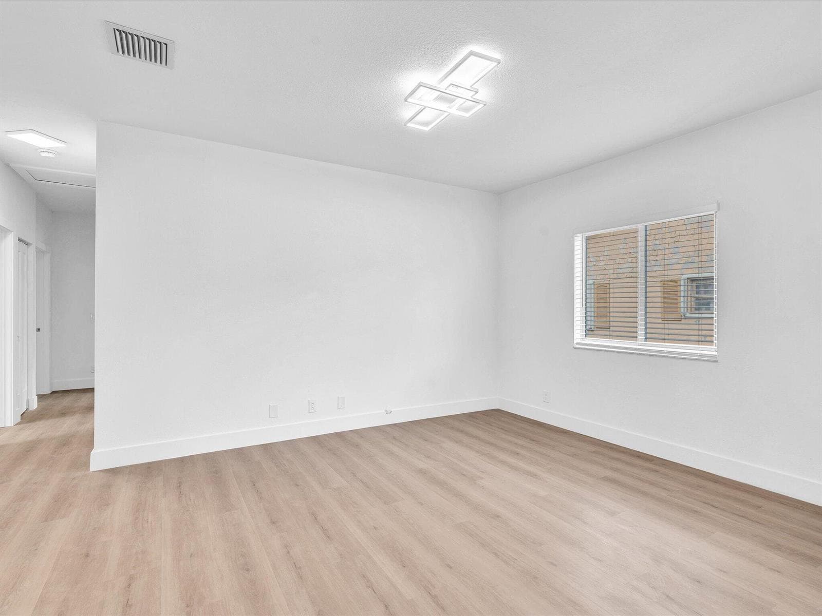 2410 NW 43rd Street, Miami FL 33142 — 12