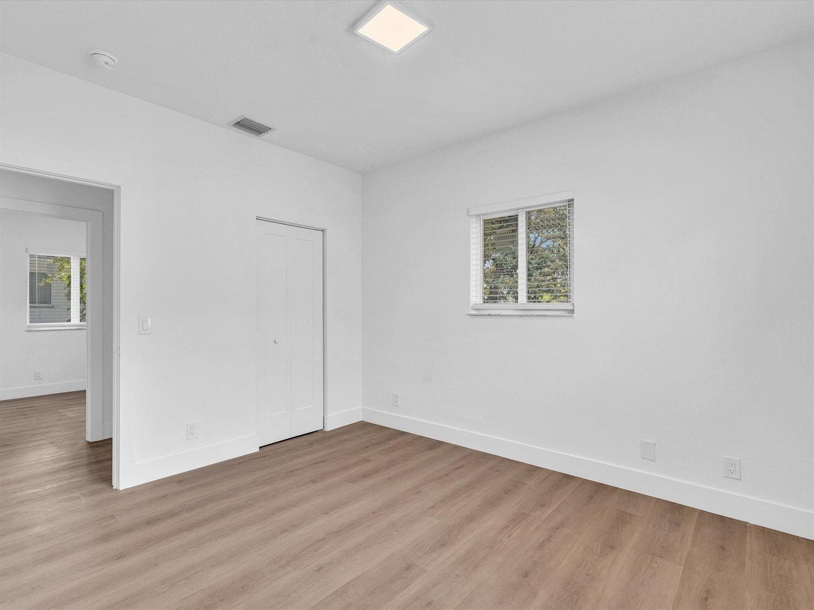 2410 NW 43rd Street, Miami FL 33142 — 28