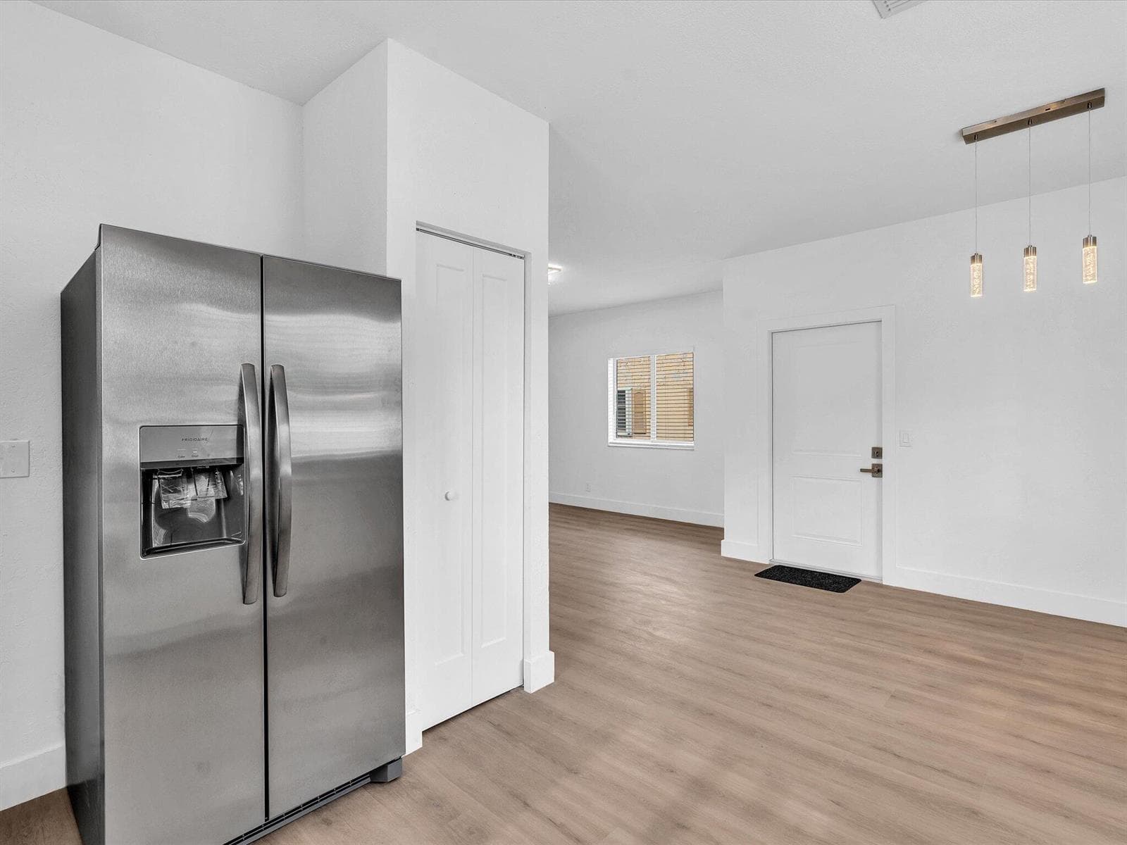 2410 NW 43rd Street, Miami FL 33142 — 11