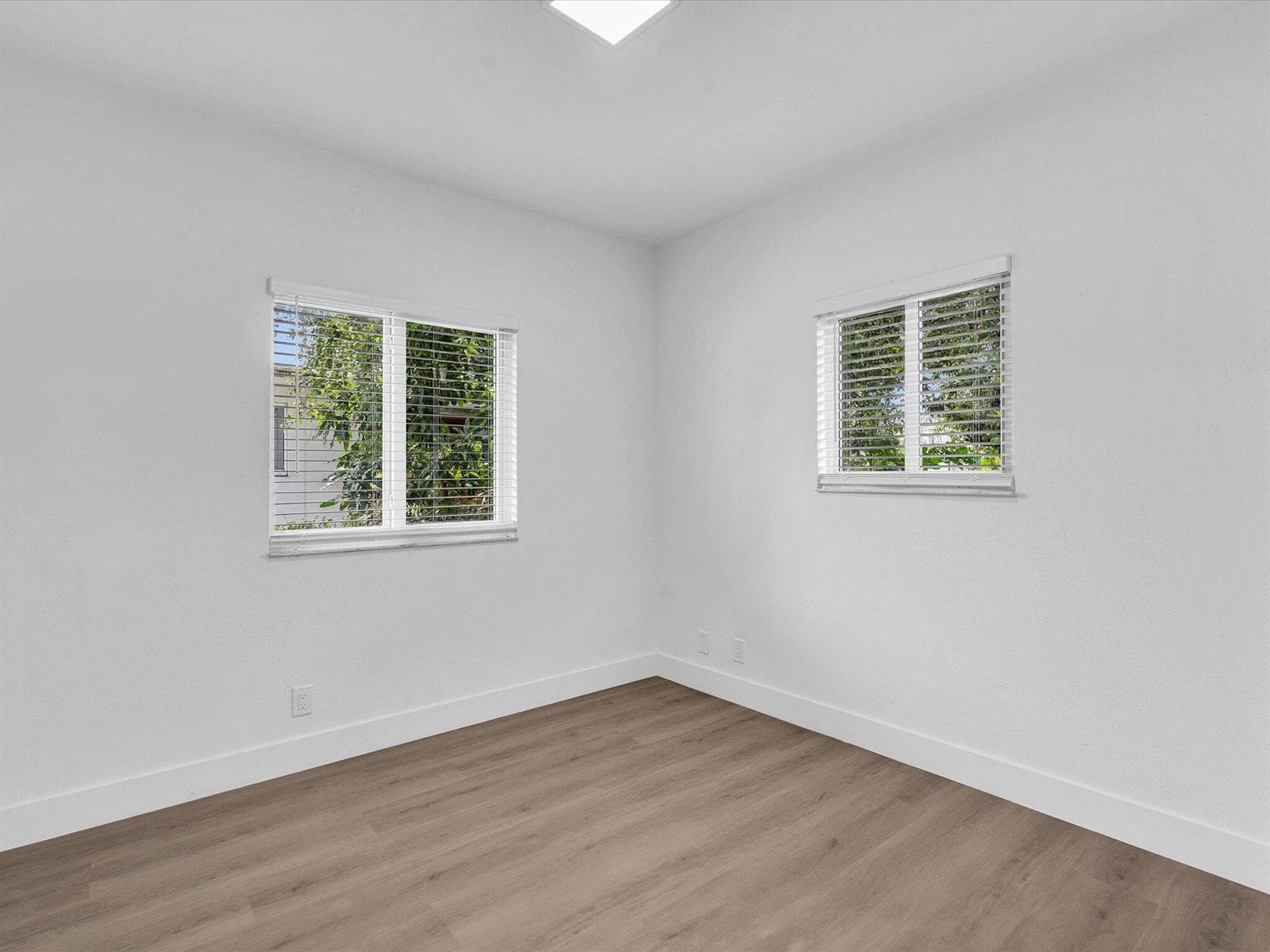 2410 NW 43rd Street, Miami FL 33142 — 31