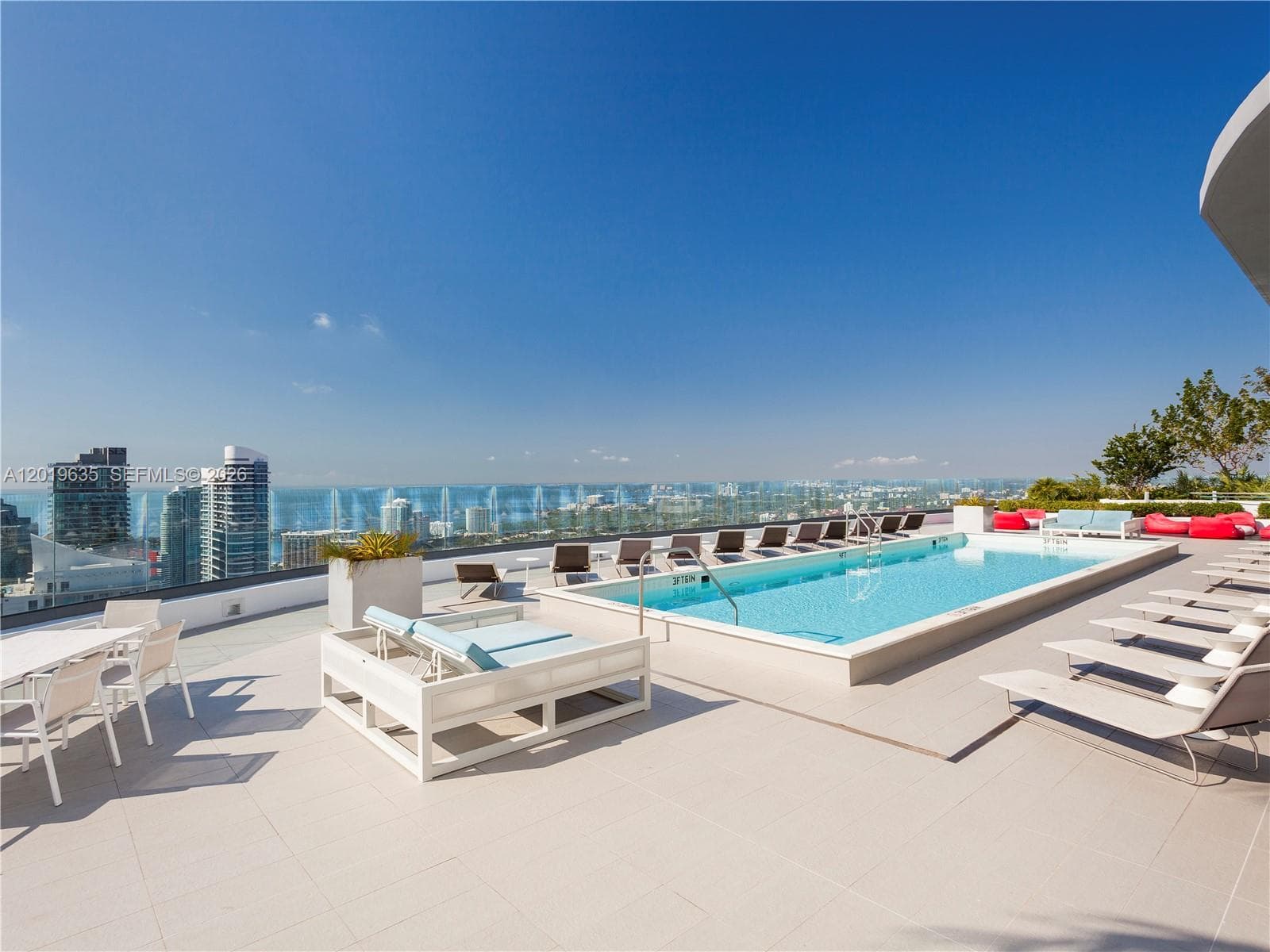 55 SW 9th St # 1810, Miami FL 33130 — 45