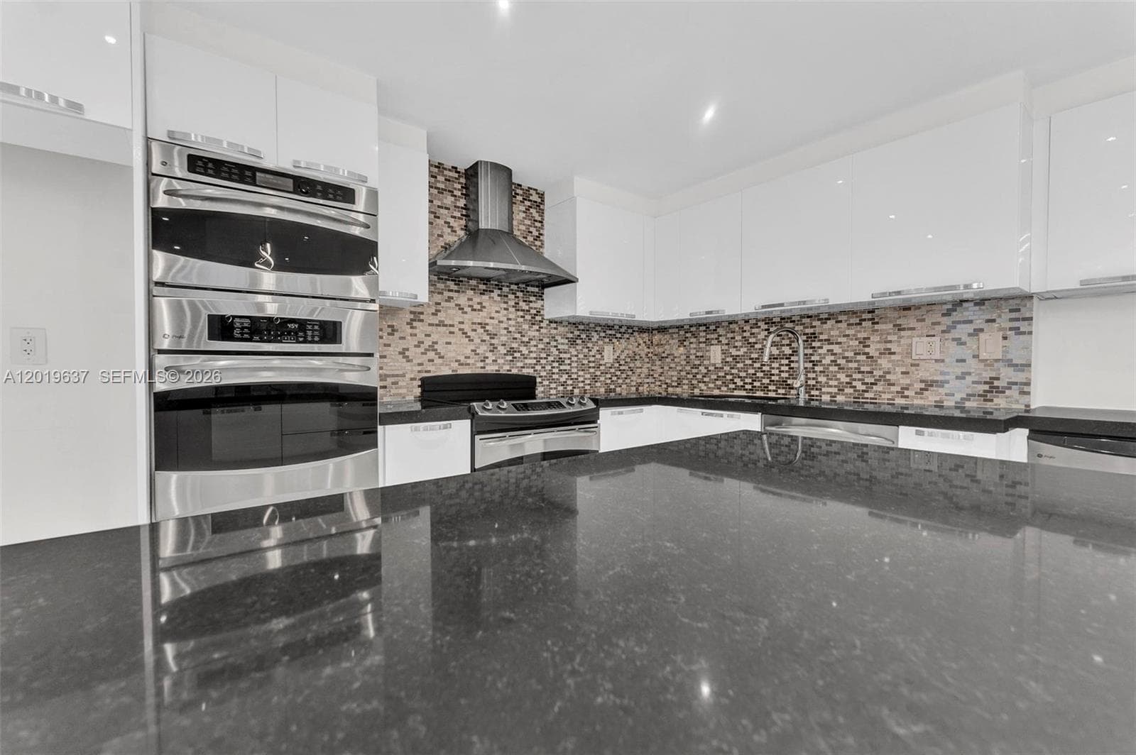 20441 NE 30th Ave # 9, Aventura FL 33180 — 4