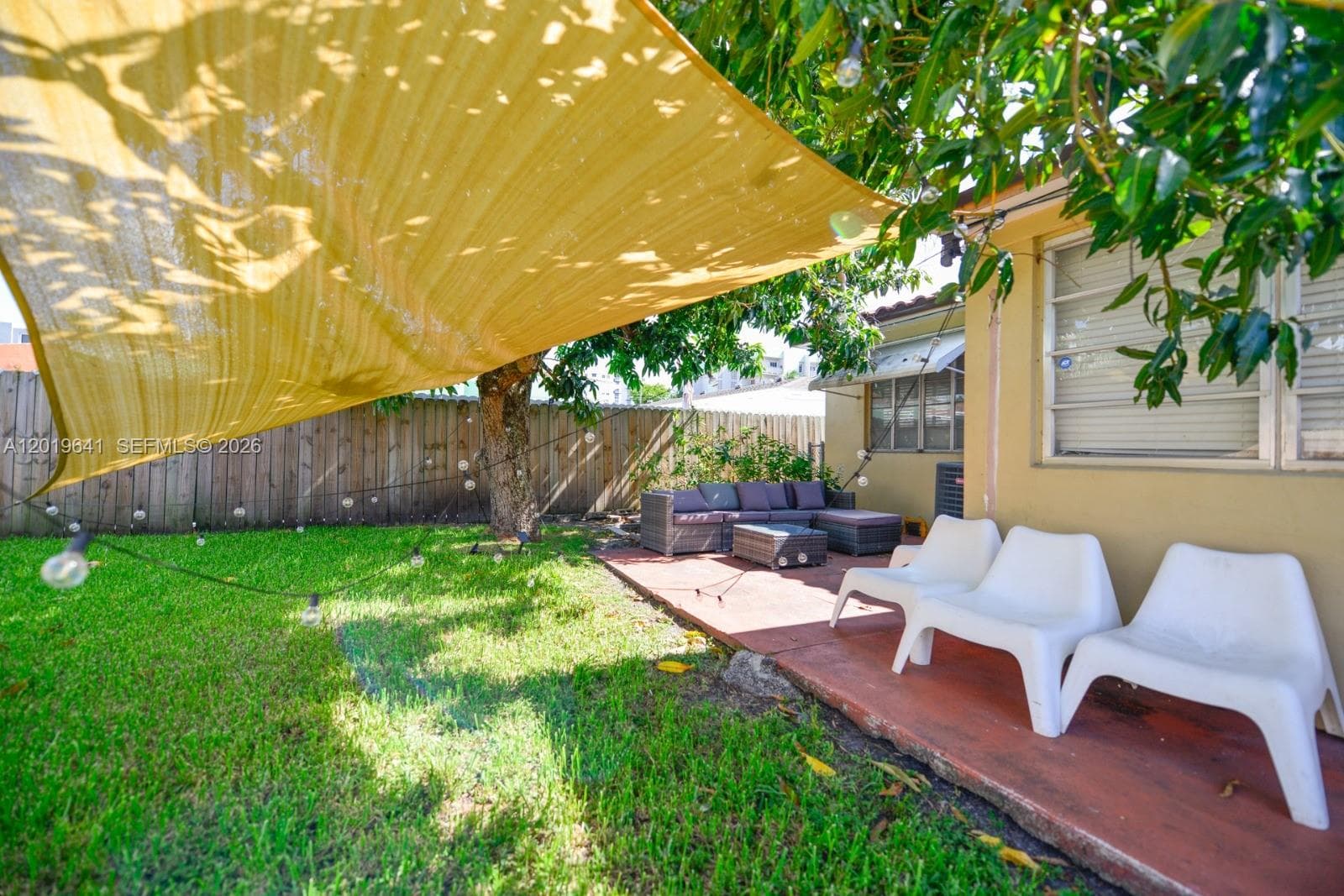 225 NW 14th Ave # 225, Miami FL 33125 — 14