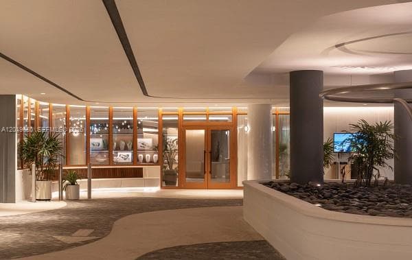 3900 Alton Road # 305, Miami Beach FL 33140 — 23