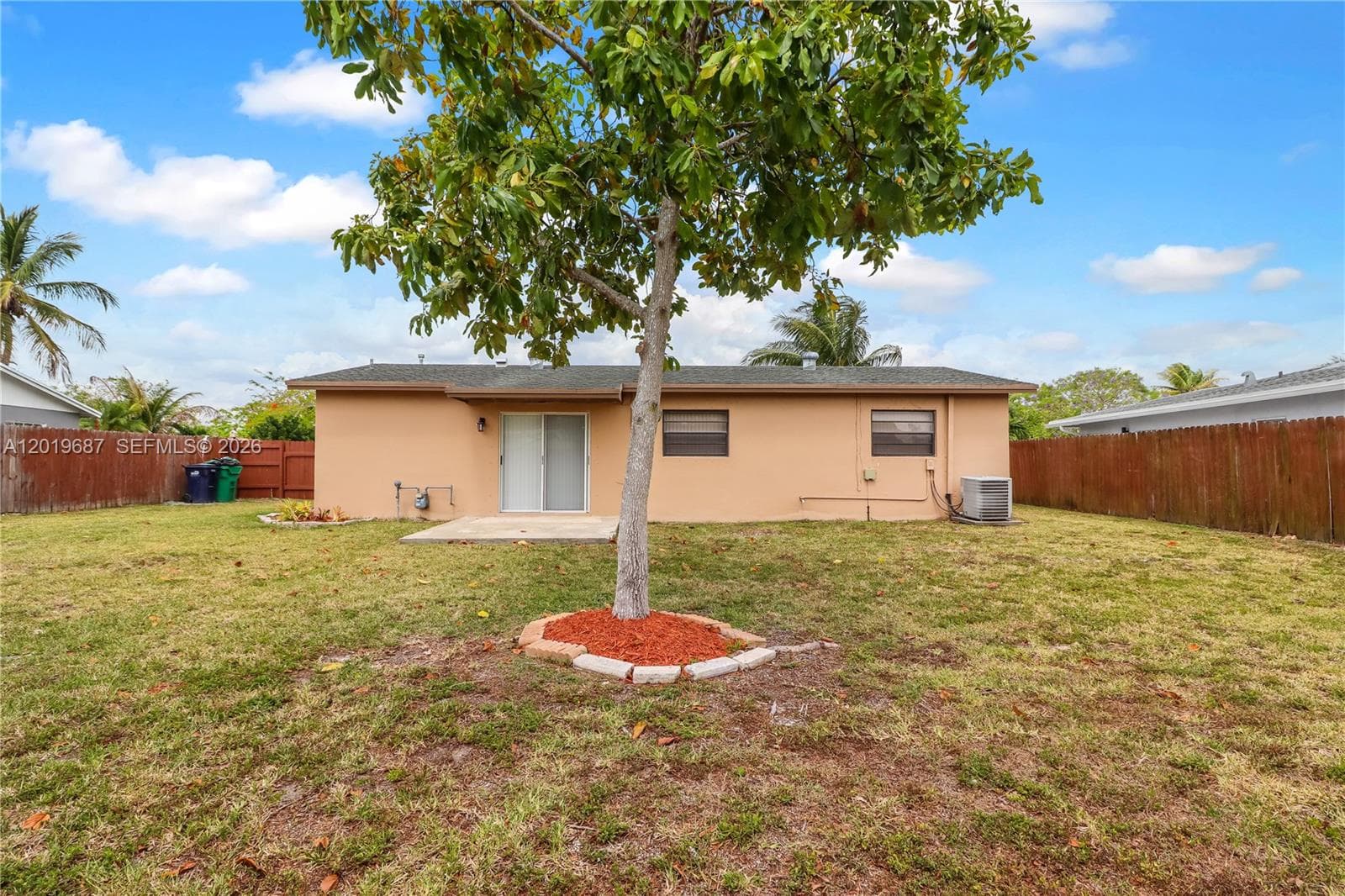 15502 SW 102nd Ave, Miami FL 33157 — 2