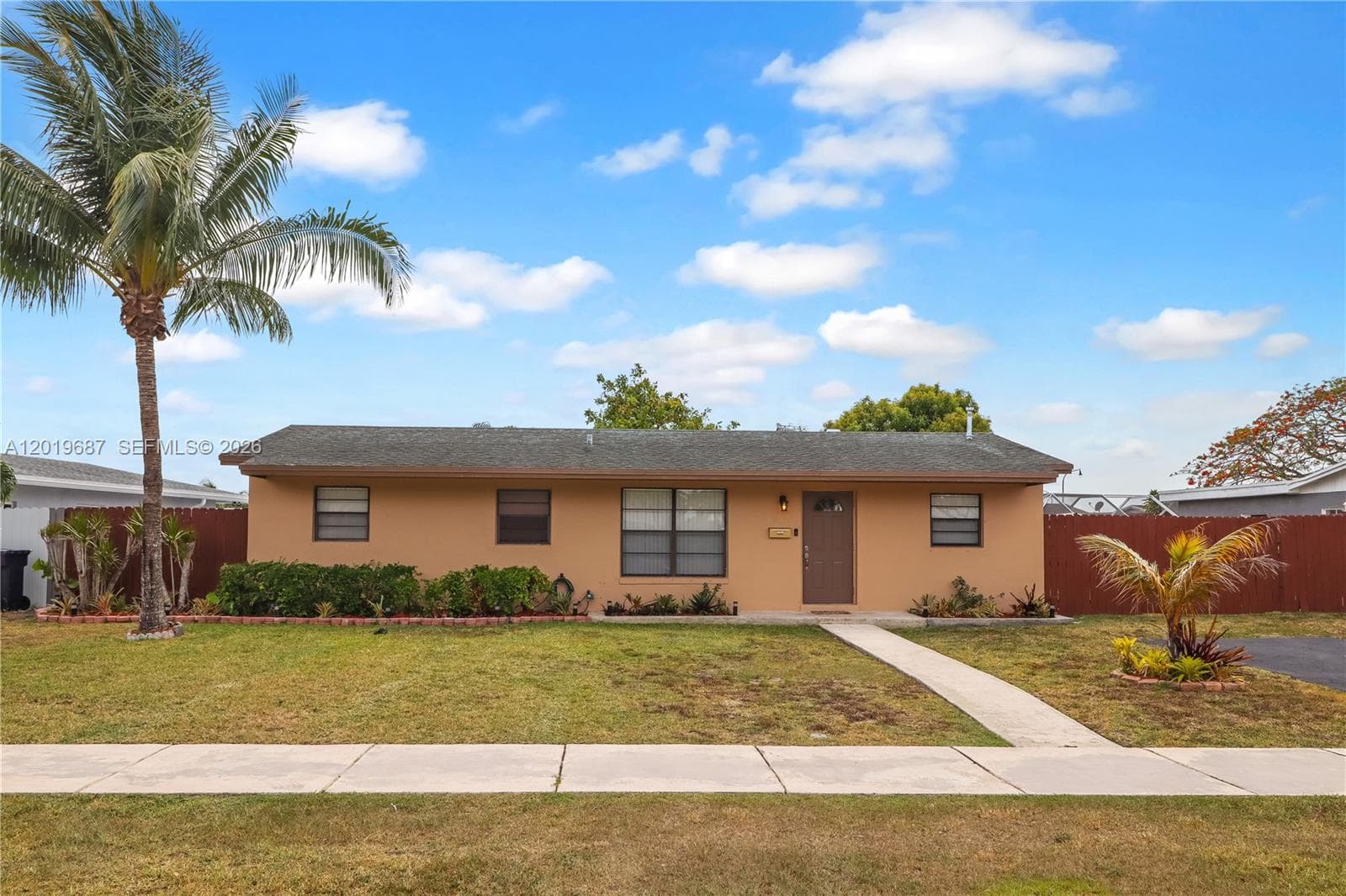 15502 SW 102nd Ave, Miami FL 33157 — 1