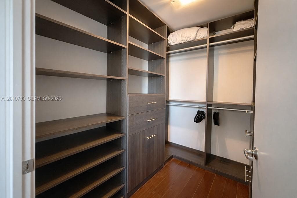 1050 Brickell Ave # 2210, Miami FL 33131 — 6