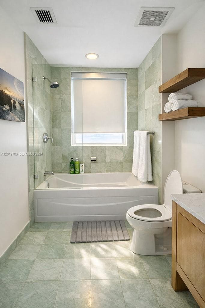 1050 Brickell Ave # 2210, Miami FL 33131 — 9
