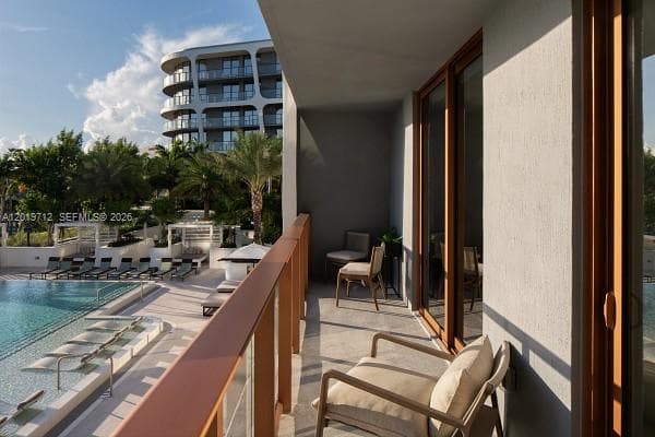 3900 Alton Road # 825, Miami Beach FL 33140 — 10