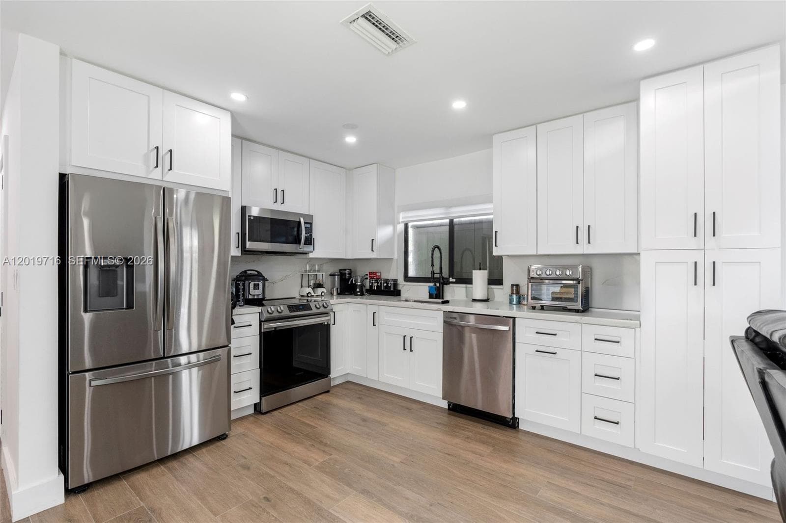 9460 Haitian Dr, Cutler Bay FL 33189 — 4