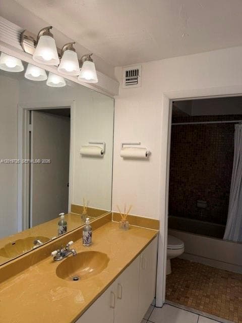 10825 SW 112 AV # 215, Miami FL 33176 — 11