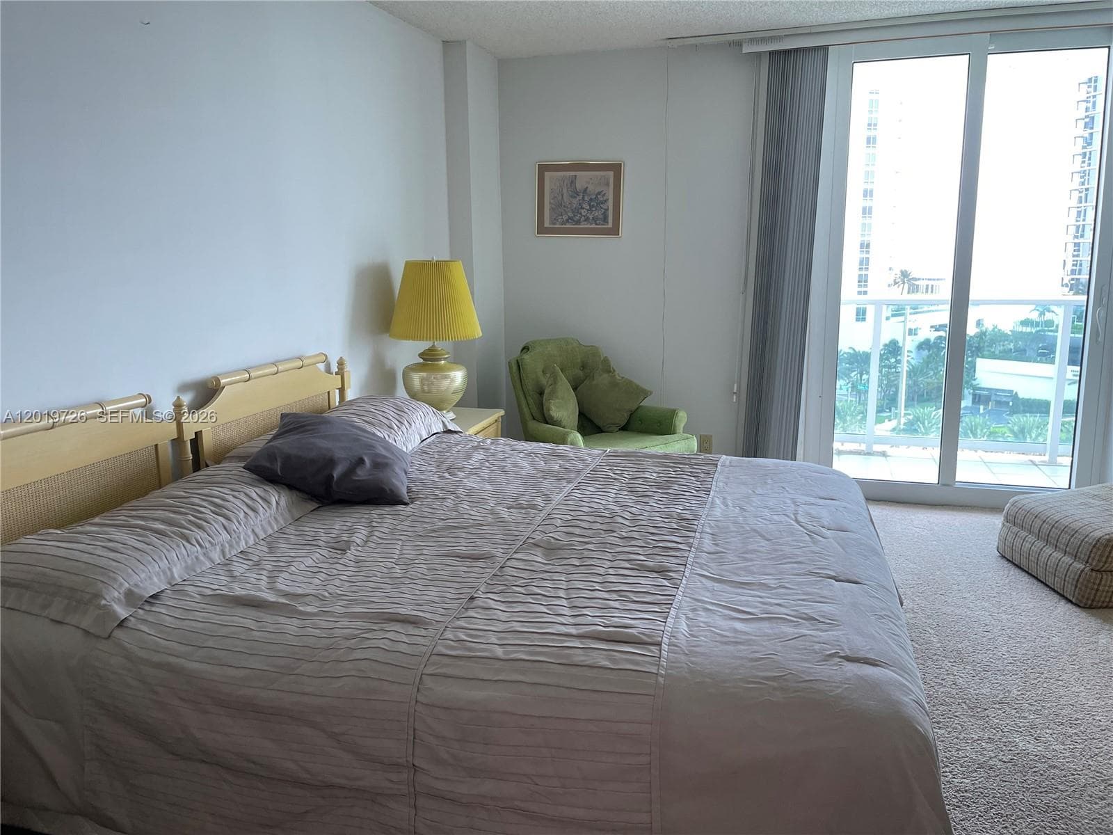 100 Bayview Dr # 1012, Sunny Isles Beach FL 33160 — 9