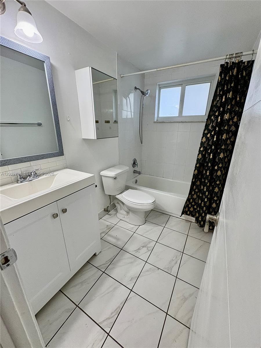 7815 N Camino Real # 216, Miami FL 33143 — 8