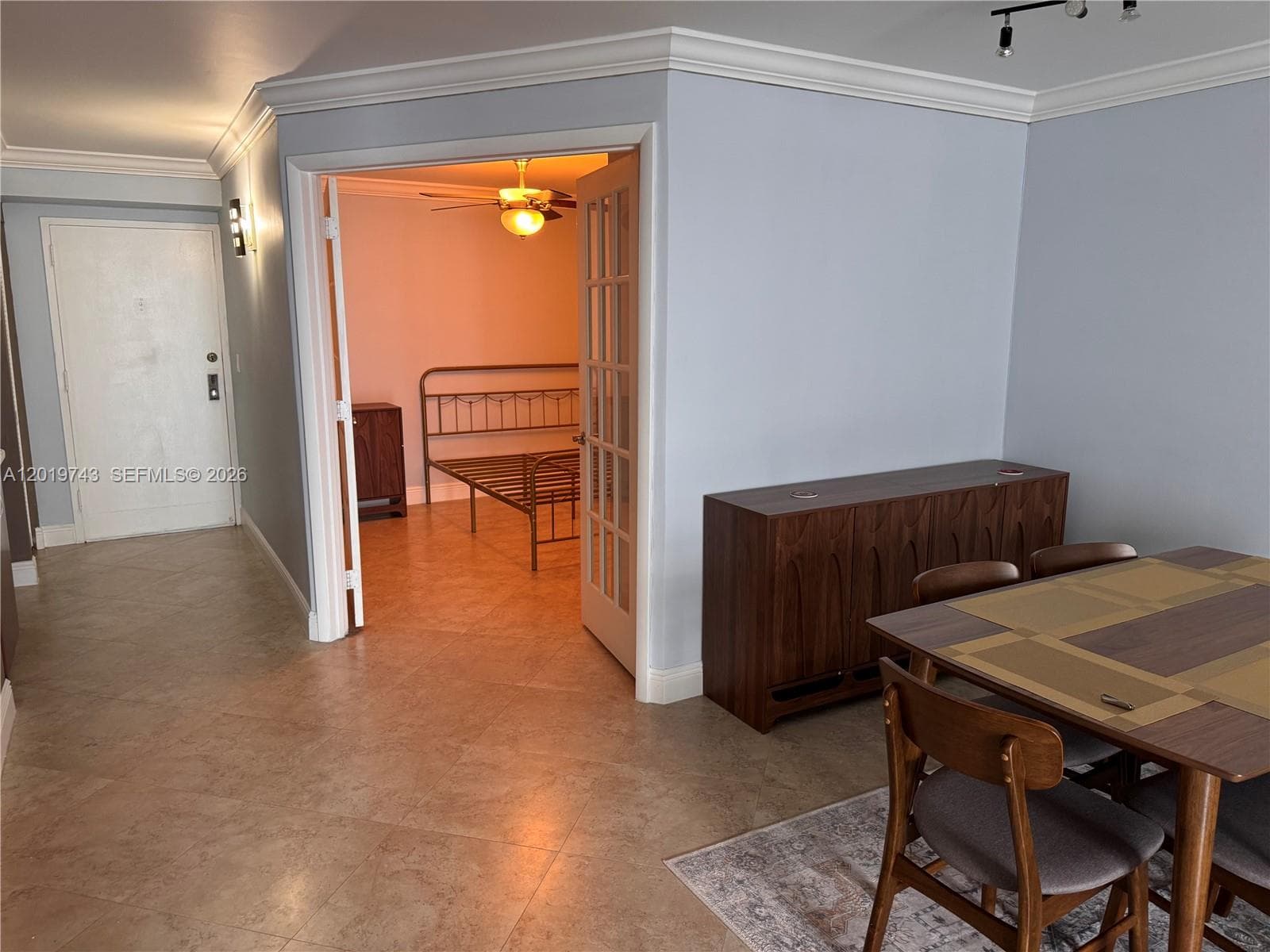 2401 Collins Ave # 1807, Miami Beach FL 33140 — 20