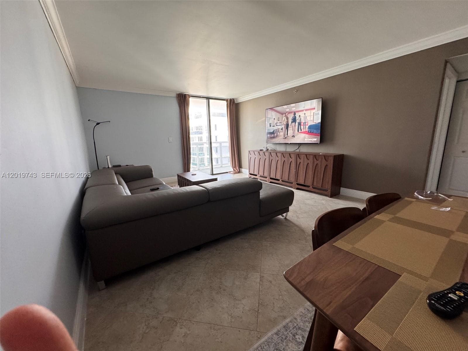 2401 Collins Ave # 1807, Miami Beach FL 33140 — 14