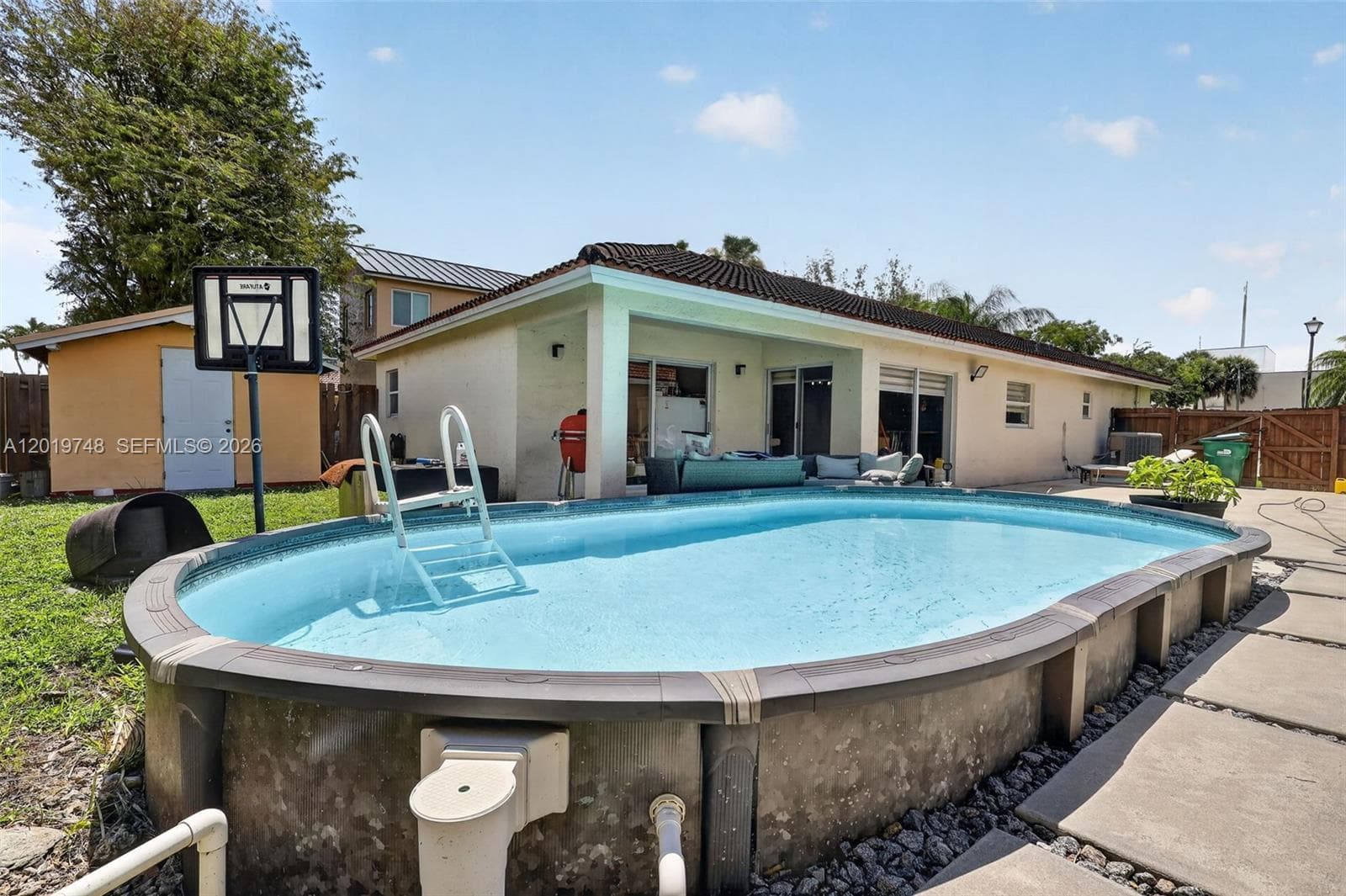 8061 NW 197th St, Hialeah FL 33015 — 30
