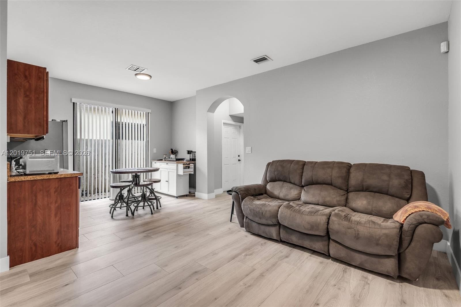 633 SE 35th Ter, Homestead FL 33033 — 34