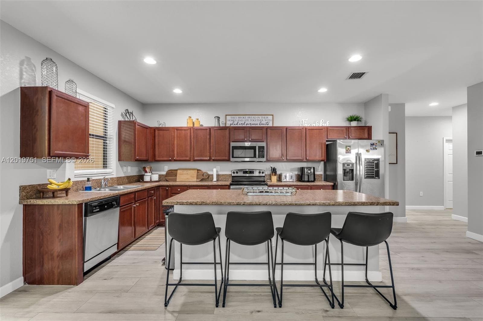 633 SE 35th Ter, Homestead FL 33033 — 10