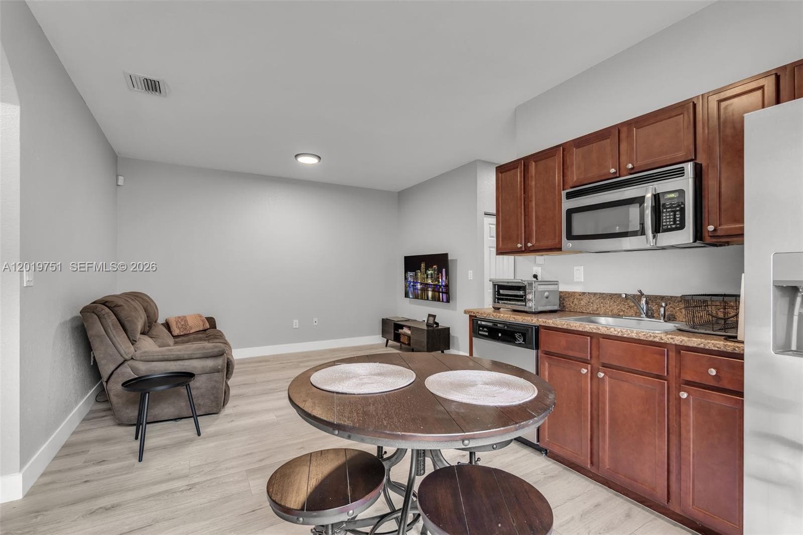 633 SE 35th Ter, Homestead FL 33033 — 55