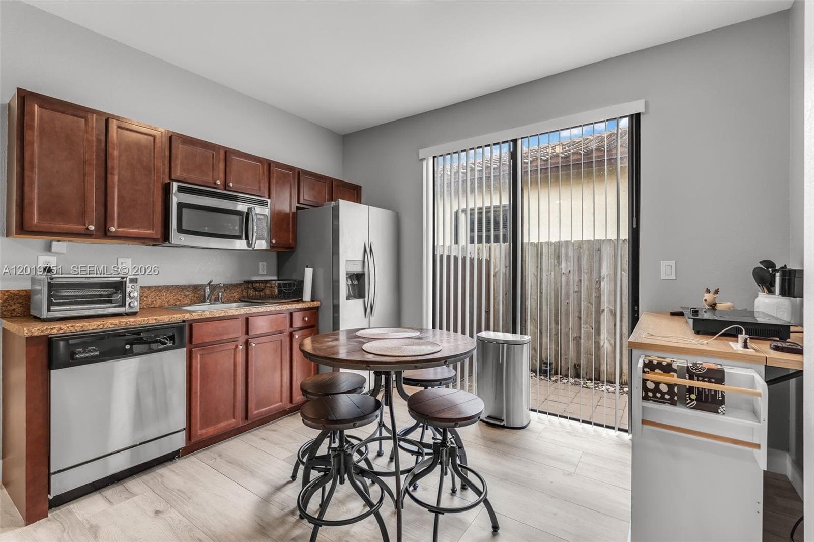 633 SE 35th Ter, Homestead FL 33033 — 35