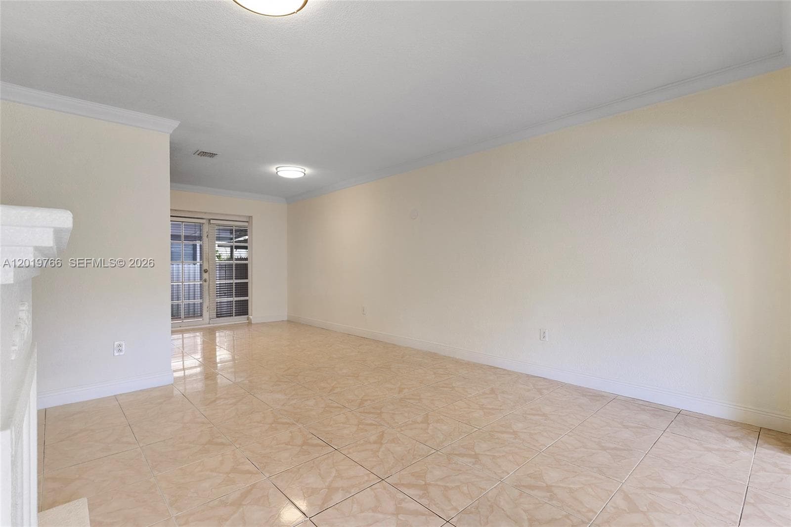 450 NW 40th ct, Miami FL 33126 — 6