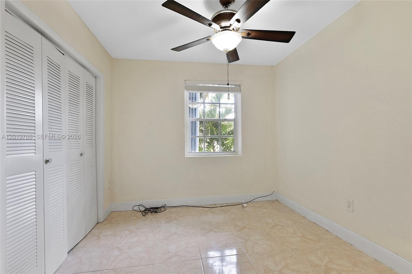450 NW 40th ct, Miami FL 33126 — 12