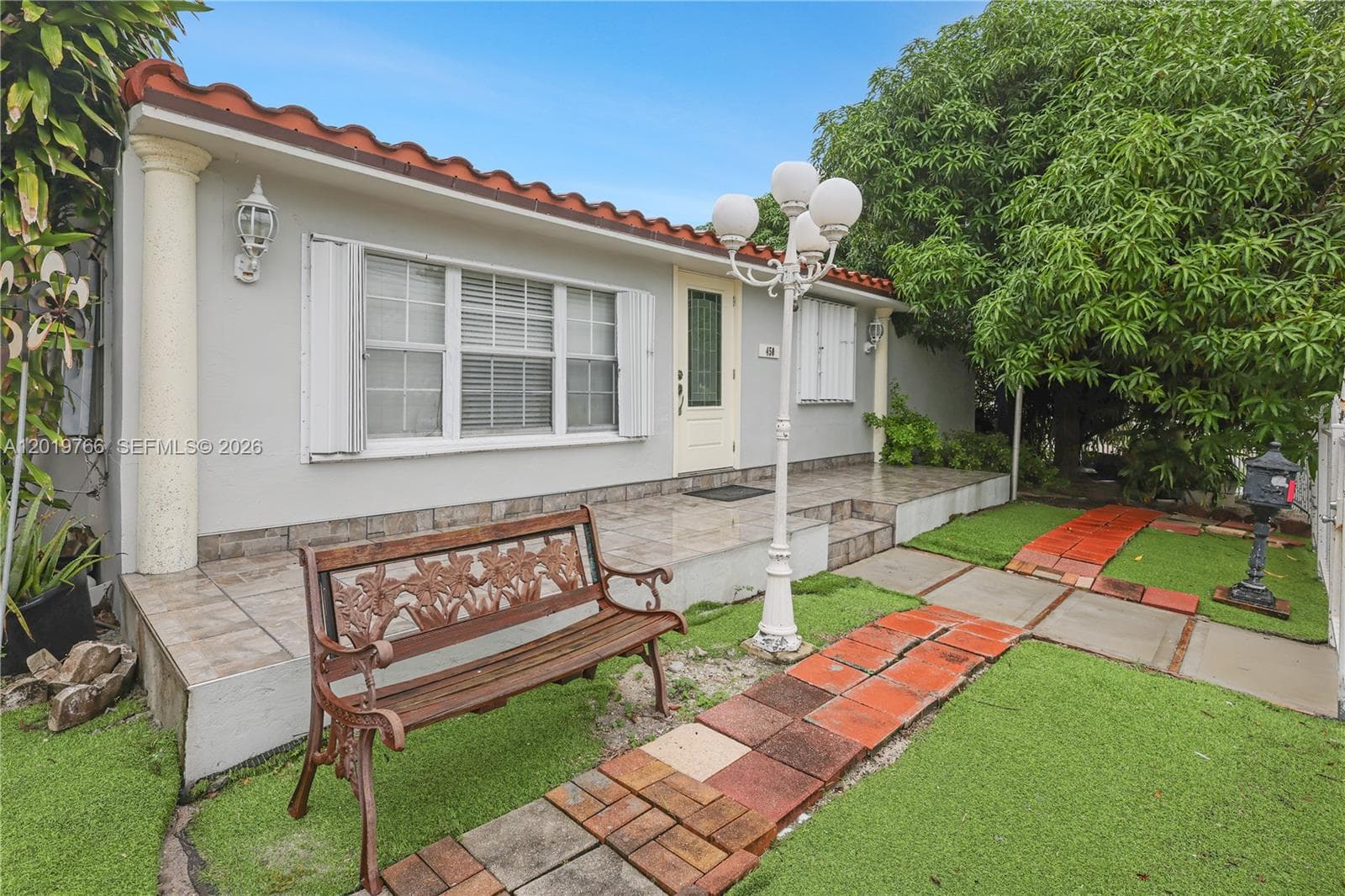 450 NW 40th ct, Miami FL 33126 — 1