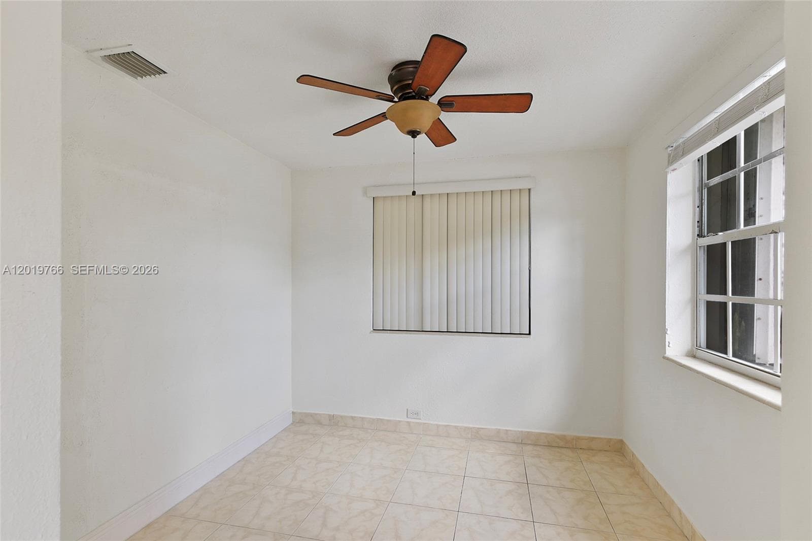 450 NW 40th ct, Miami FL 33126 — 11