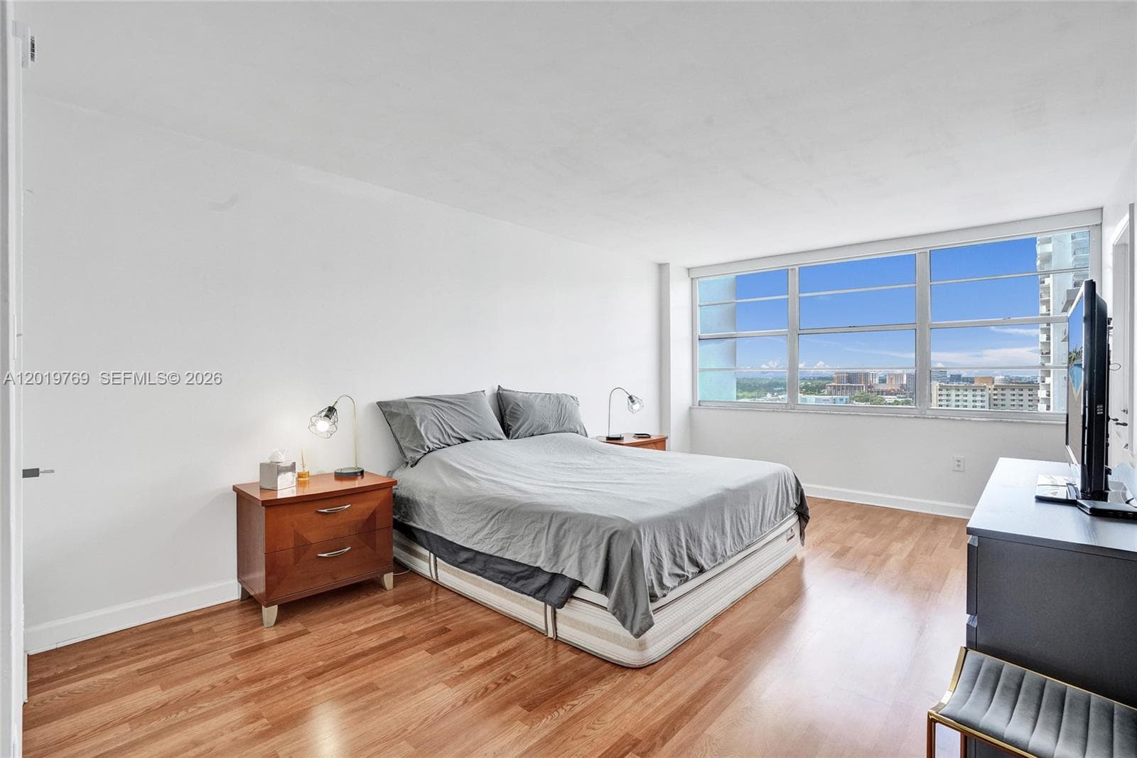 18021 Biscayne Blvd # 1804, Aventura FL 33160 — 12